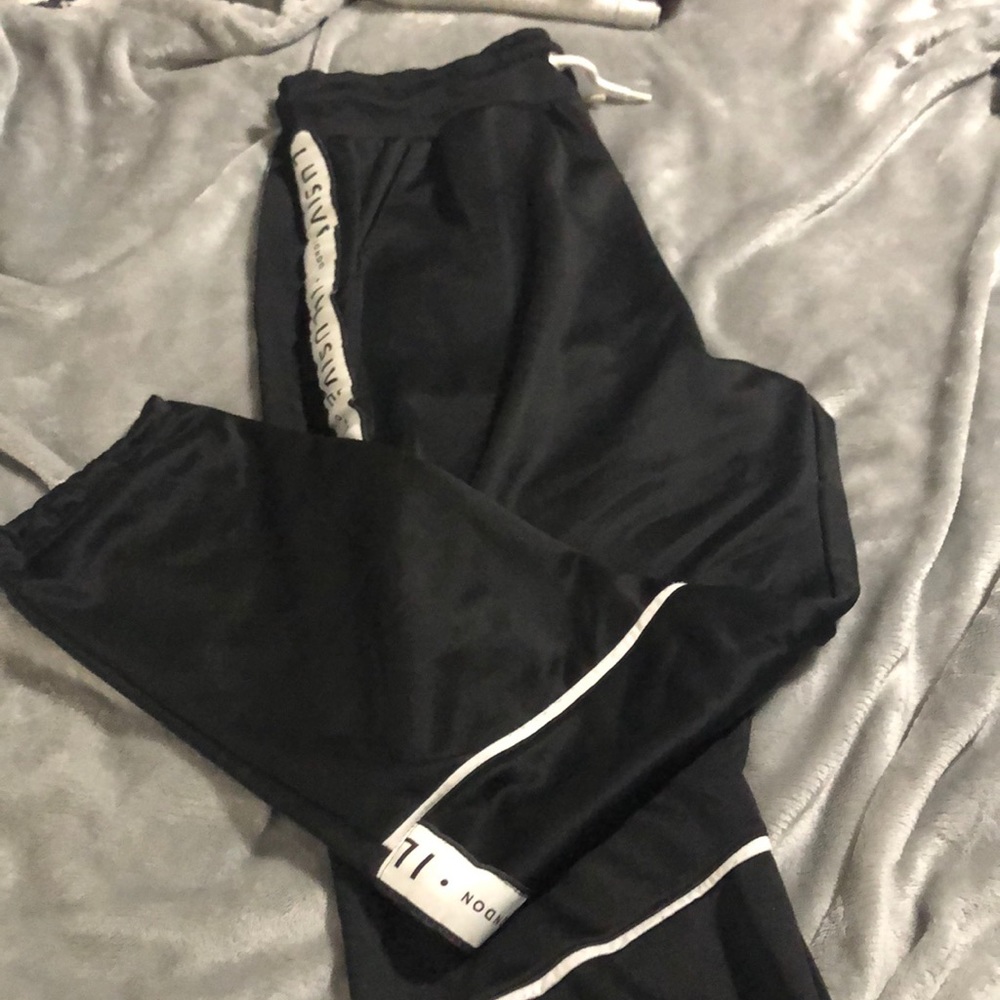 Men’s Black workout sweatpants